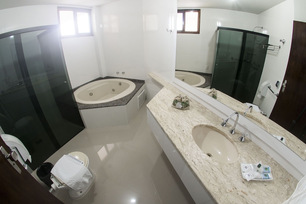 Traditional Suite photo 1