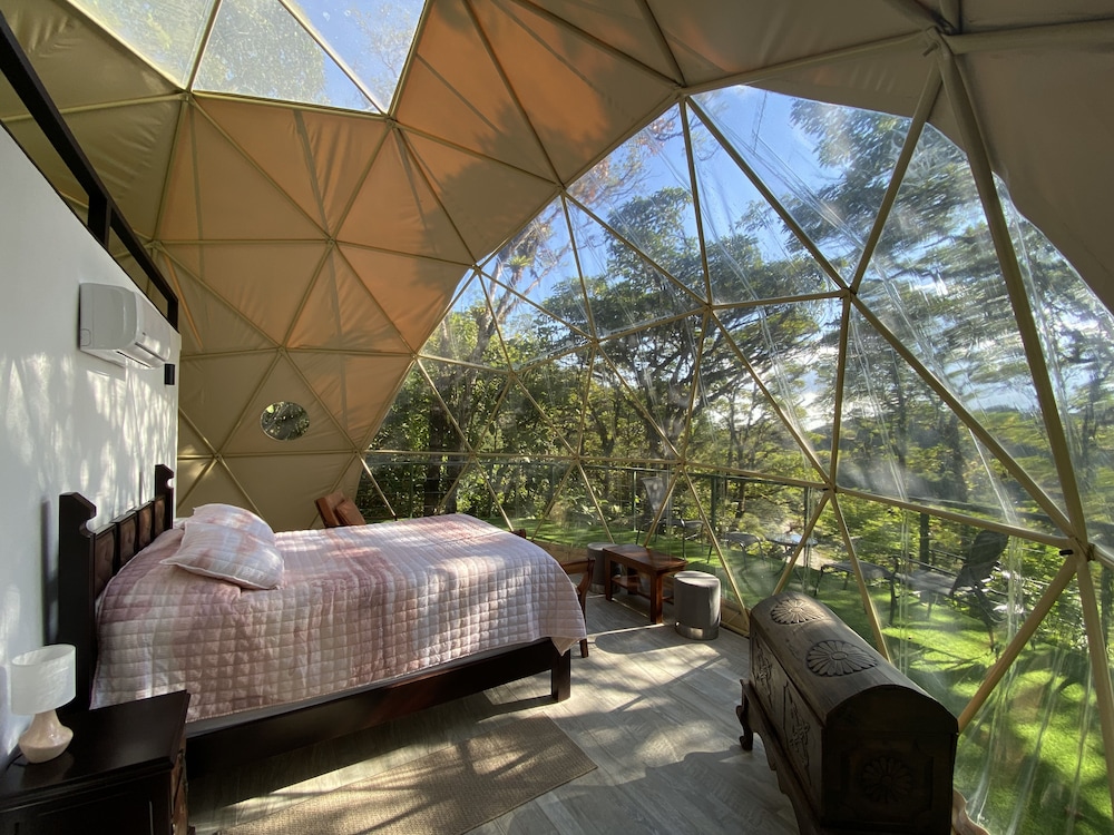 Romantic Tent, 1 Queen Bed, Terrace, Mountain View photo 1