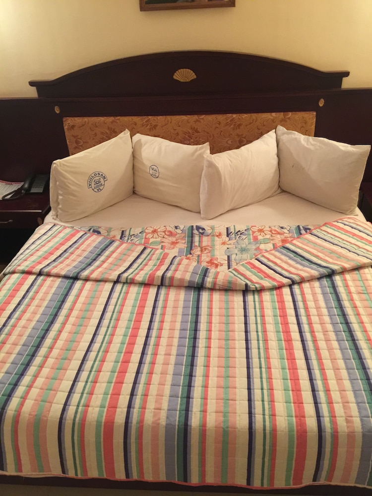 Executive Double Room, 1 King Bed, Smoking, Balcony