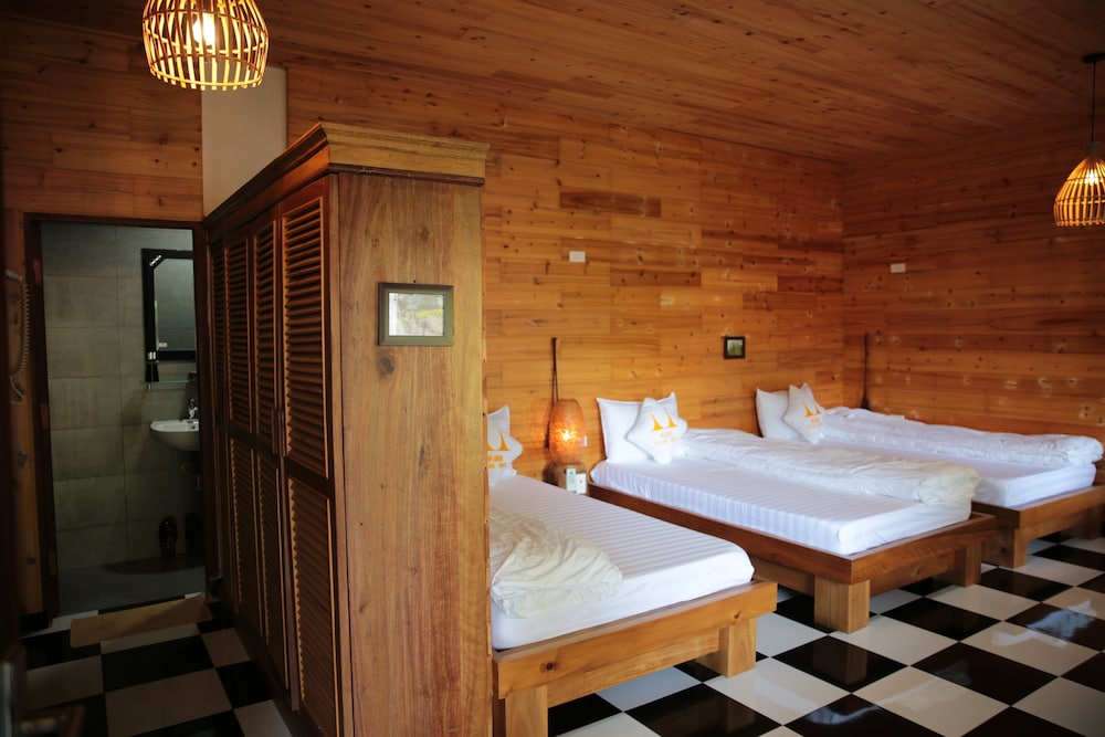 Triple Room, Mountain View photo 3