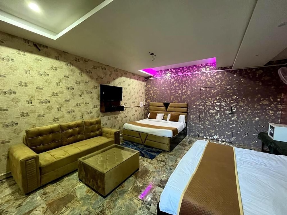 Family Quadruple Room, 2 Double Beds