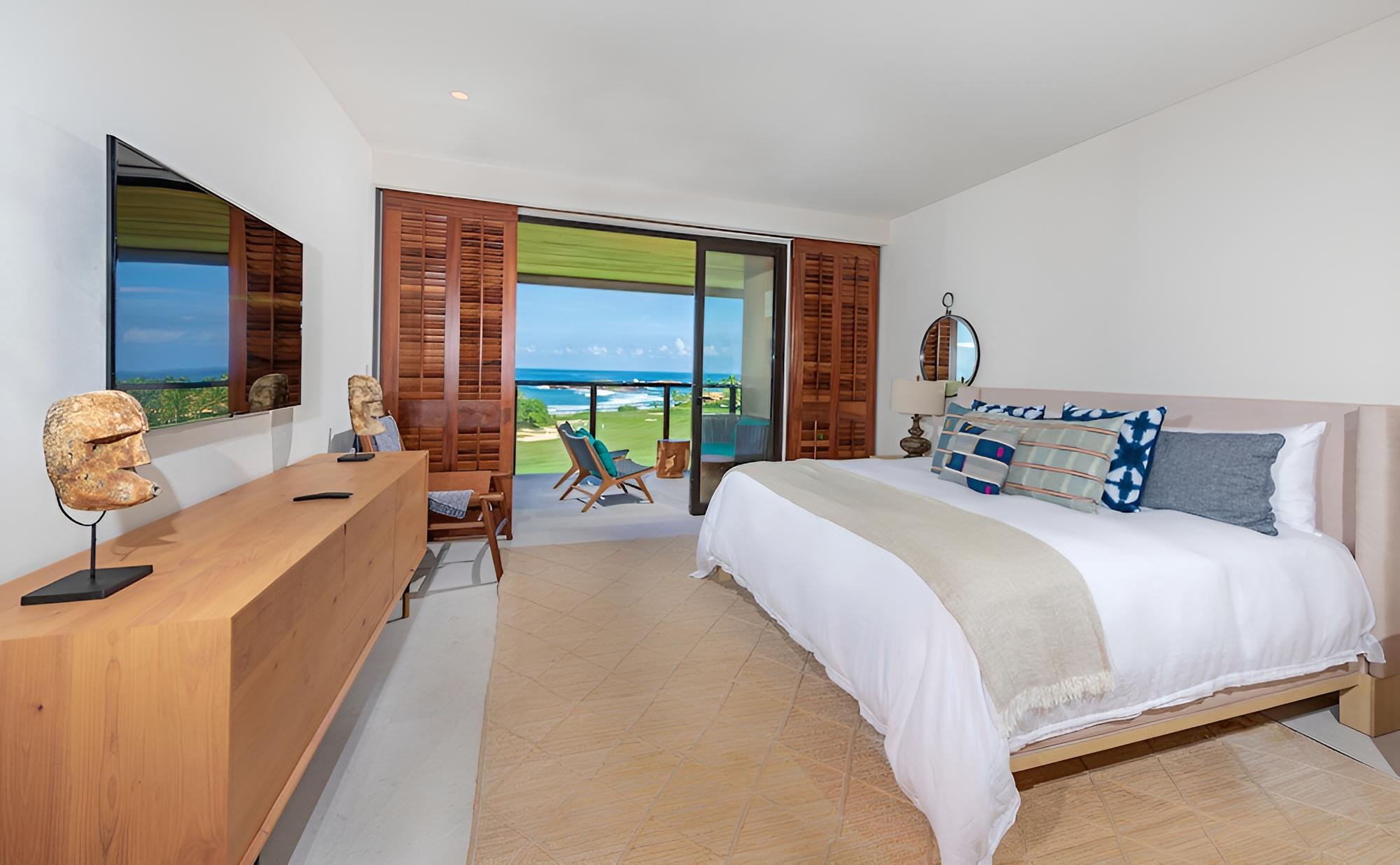 Luxury Condo photo 1