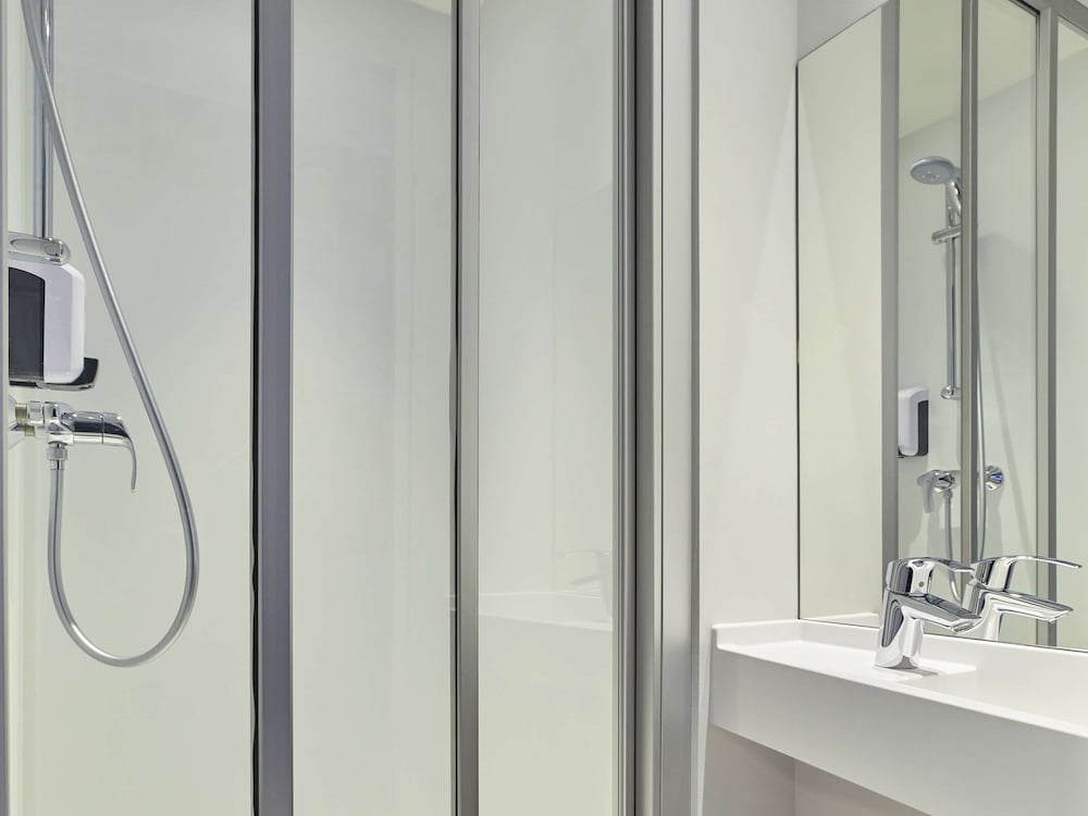 Room, 1 Double Bed, Private Bathroom (Cabrio) photo 3