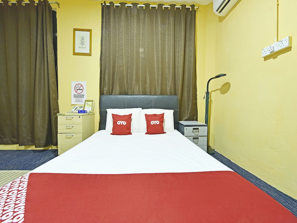 Deluxe Suite photo 2