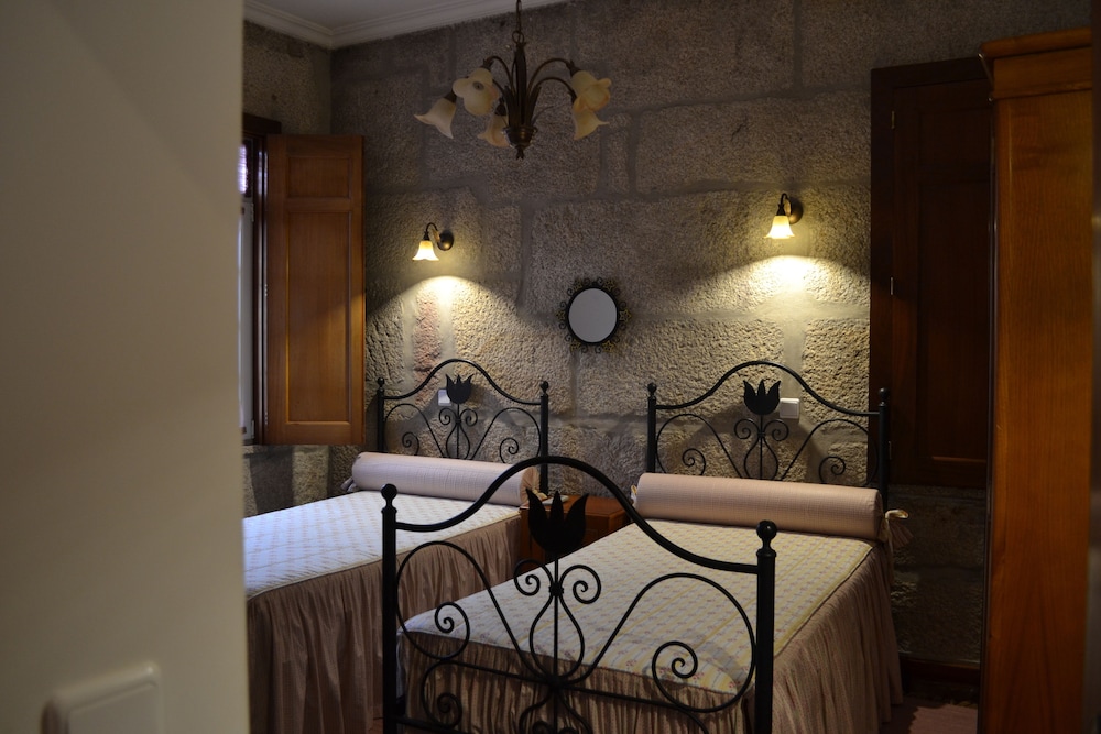 Twin Room (Small)