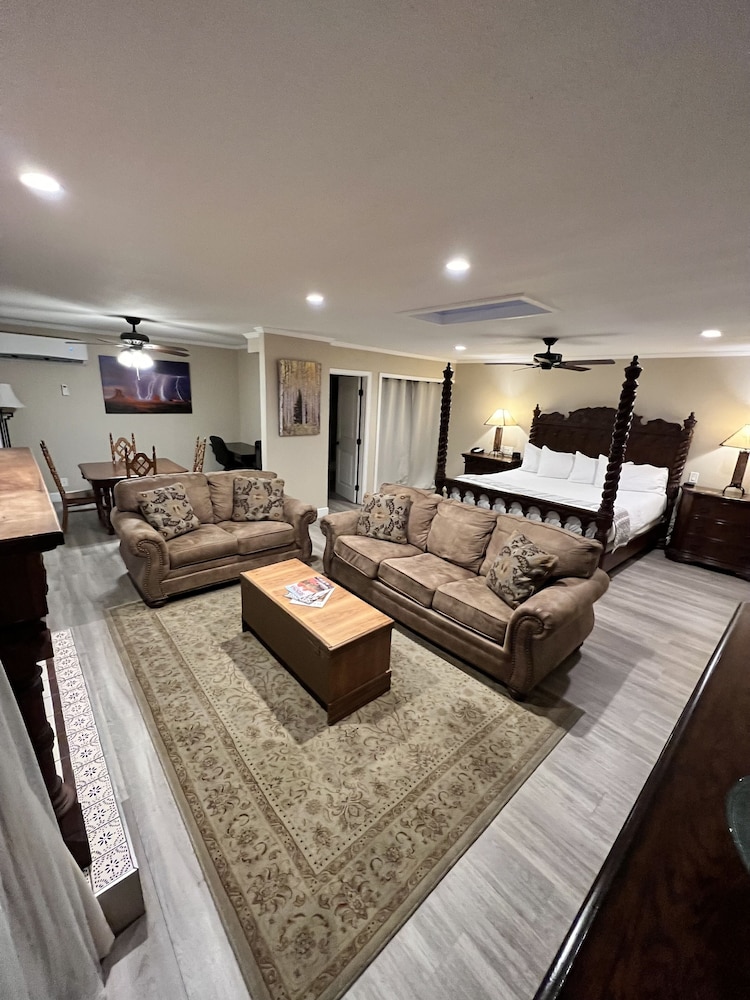 Luxury Room, 1 King Bed