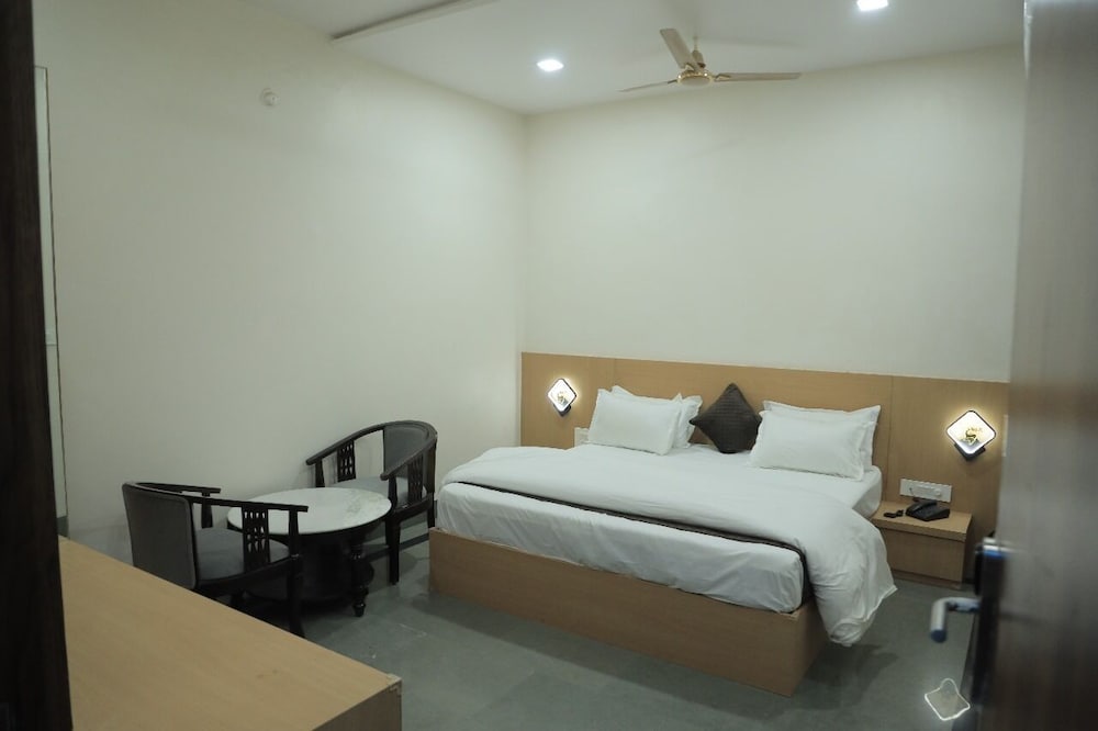 Superior Double Room photo 2