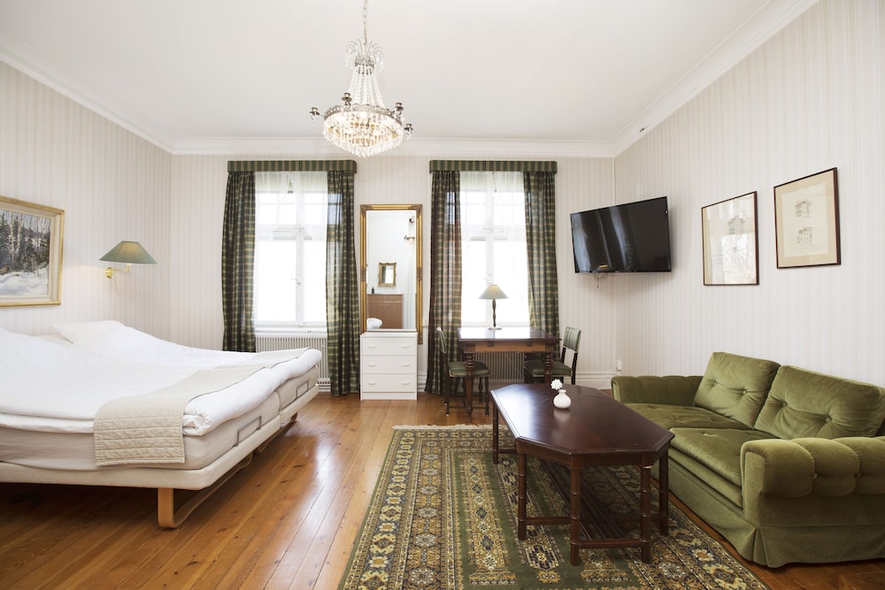 Apartment, 2 Bedrooms, Garden View
