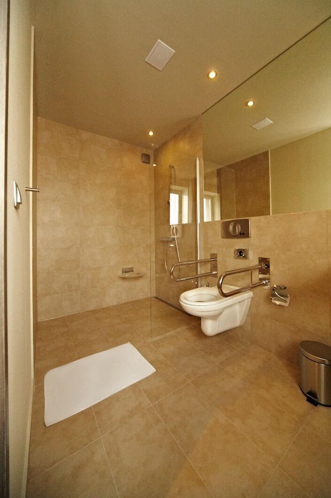 Standard Double Room, 1 Double Bed - Photo 3