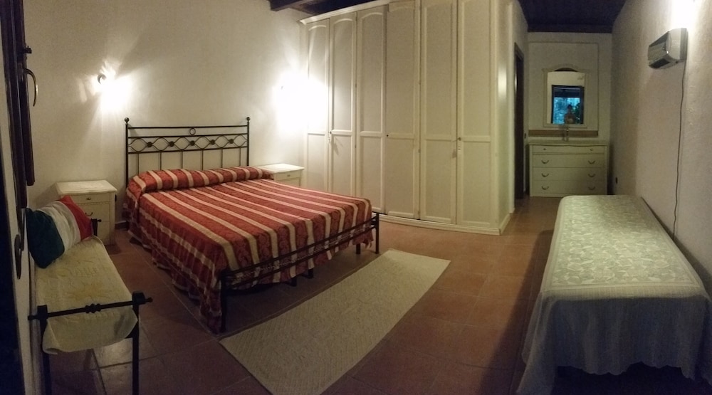 Family Room photo 1