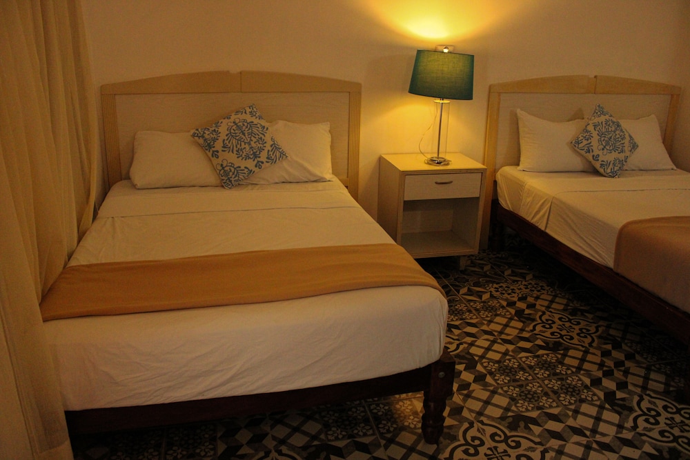 Standard Double Room photo 3