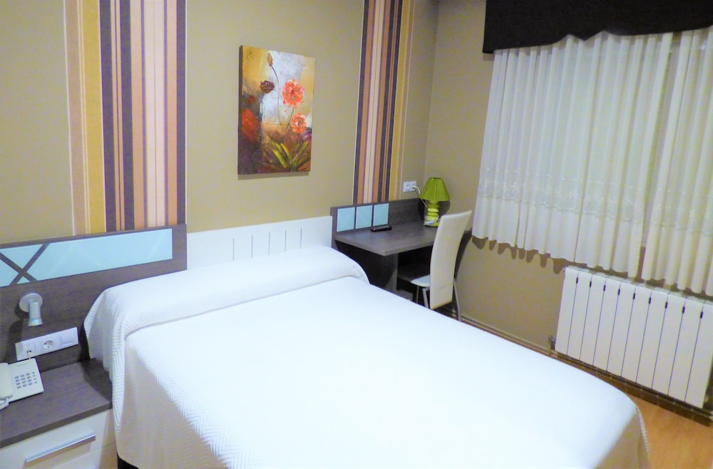 Habitación doble standar, una cama matrimonial - Photo 2