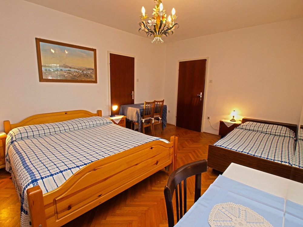 Double Room, 1 Bedroom (1370/12896)