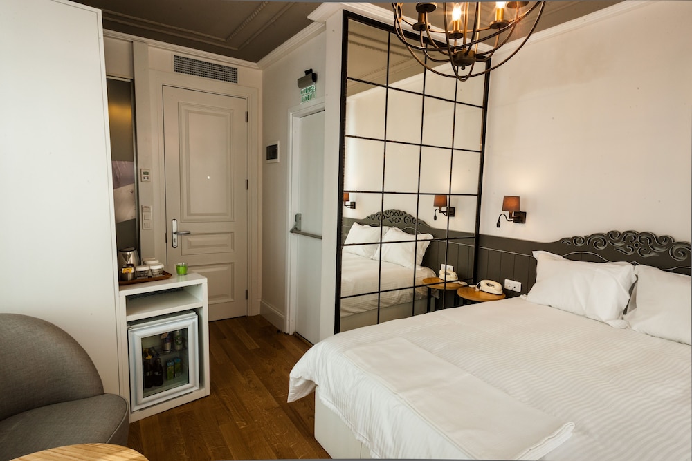 Basic Double Room photo 1