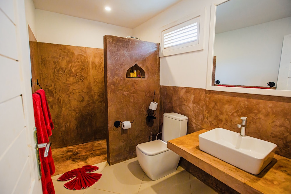 Classic Room, 1 Bedroom, Pool View