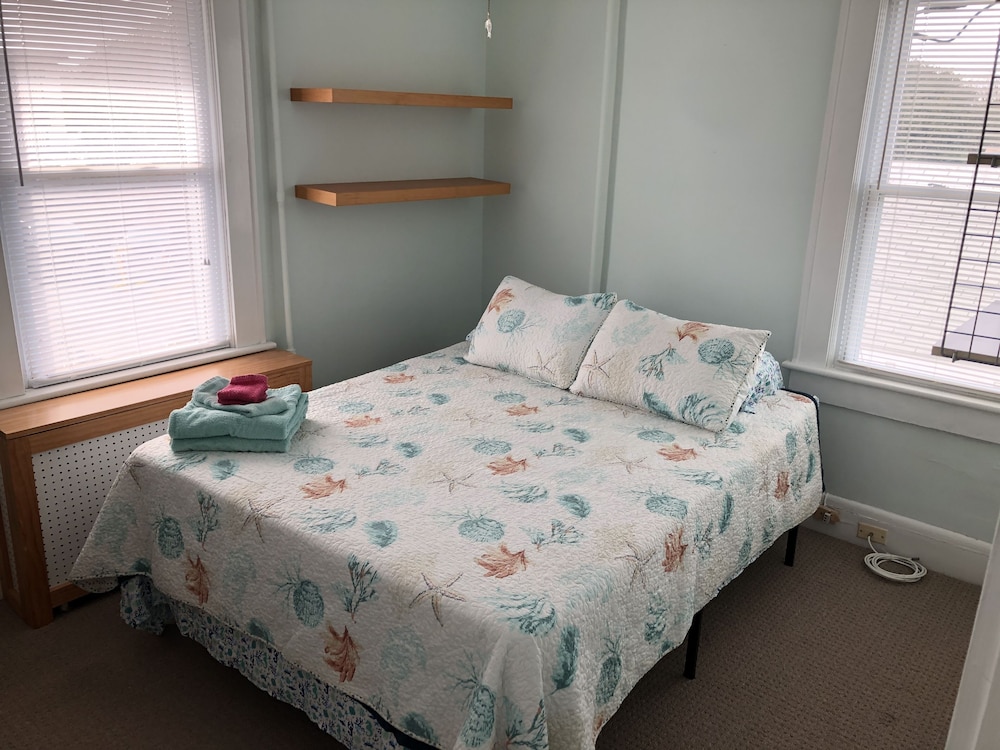 House, 4 Bedrooms photo 1