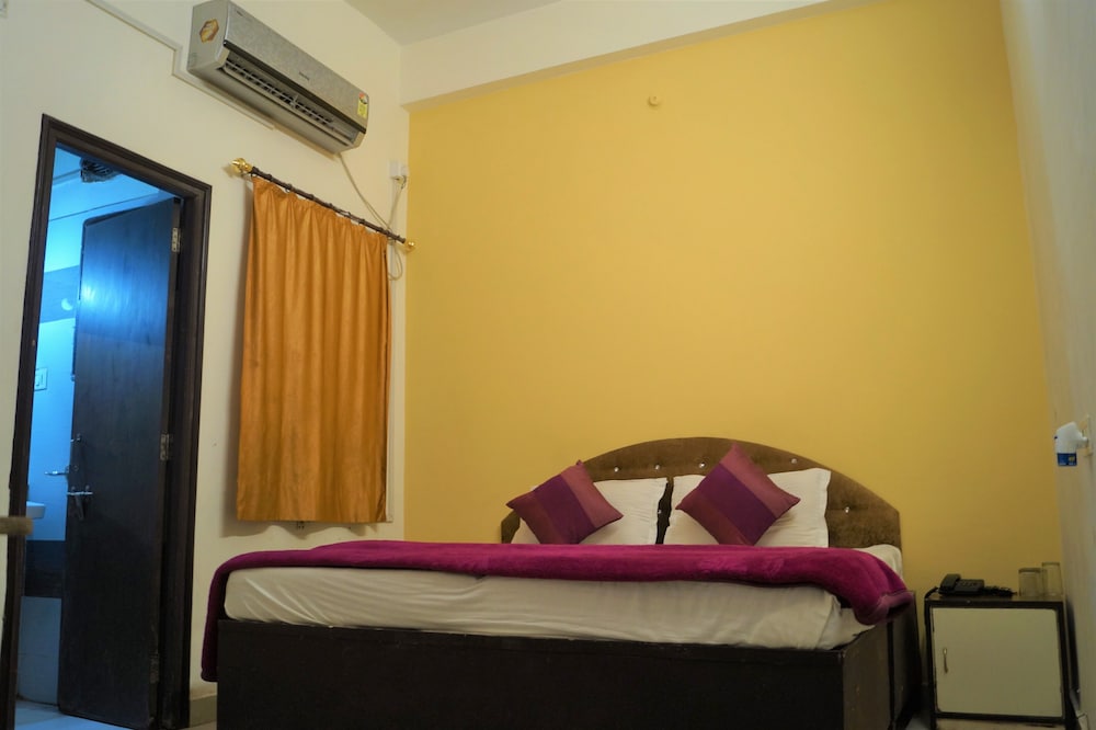 Executive Room - Photo 2