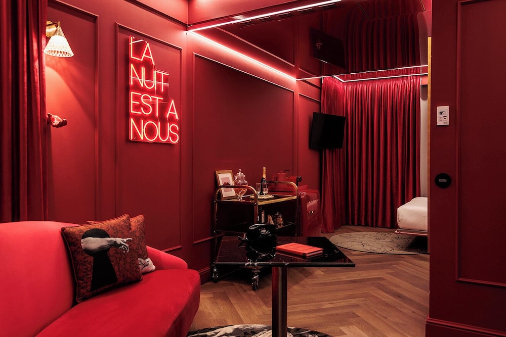 Signature Studio - Photo 11