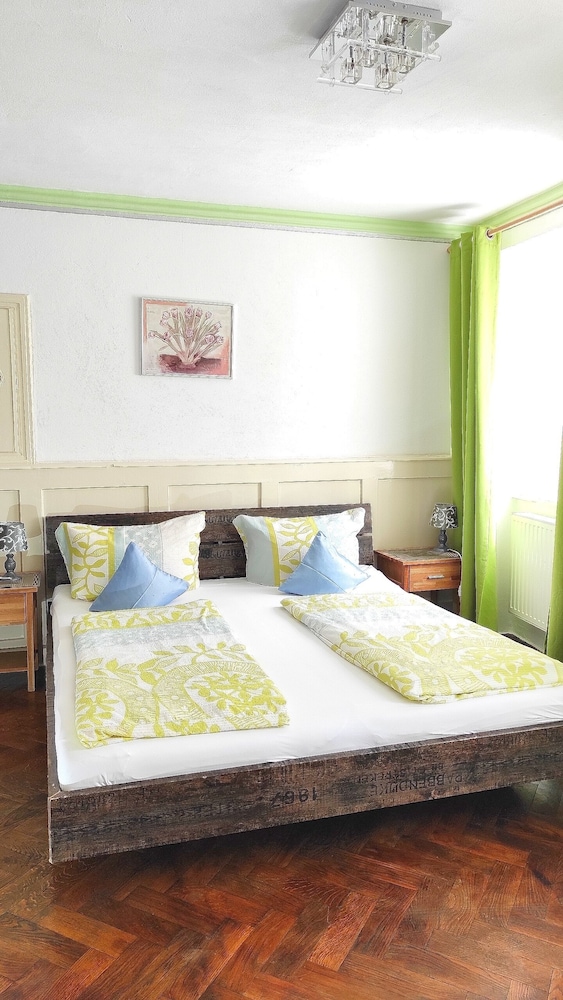 Classic Double Room, 1 King Bed
