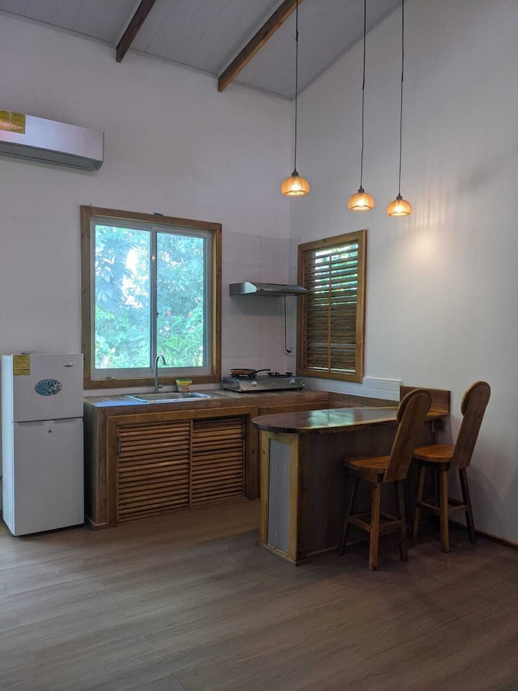 Deluxe Studio Suite, Air conditioning photo 1
