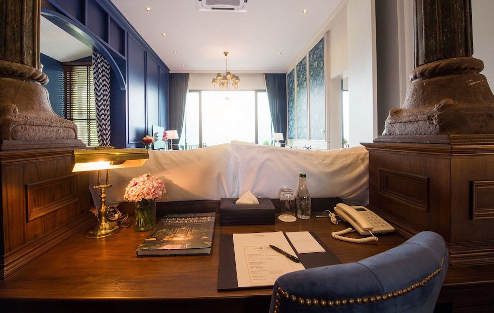 Chantra Khiri Suite photo 2