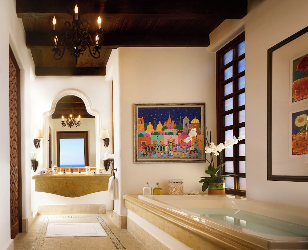 Gardenview King Junior Suite