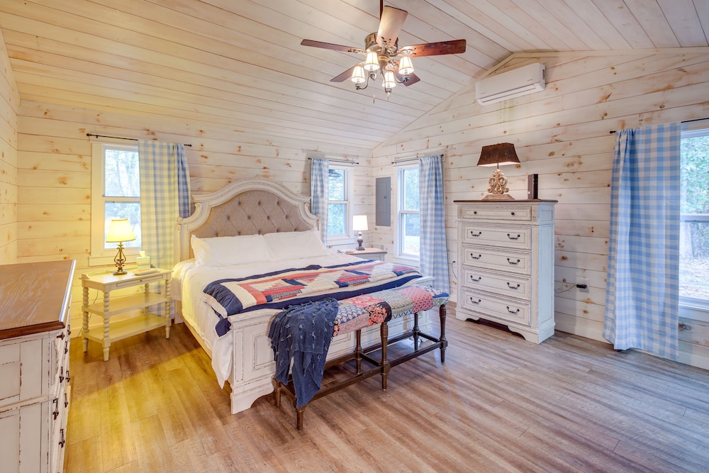 House (2 Bedrooms) photo 1