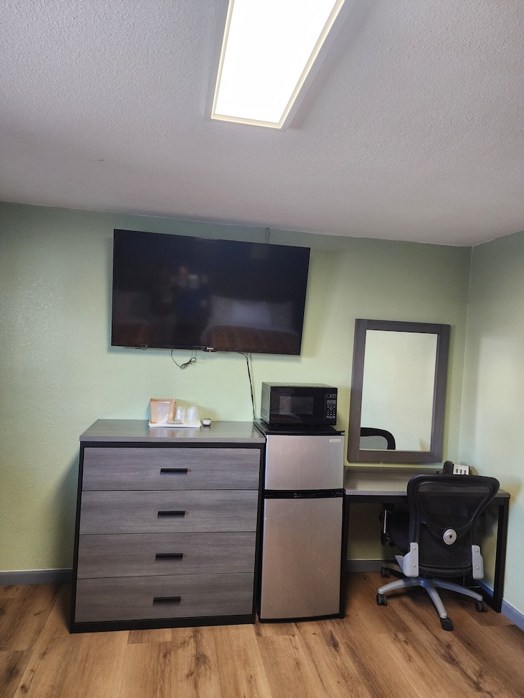 Double Room, 2 Double Beds, Non Smoking photo 3