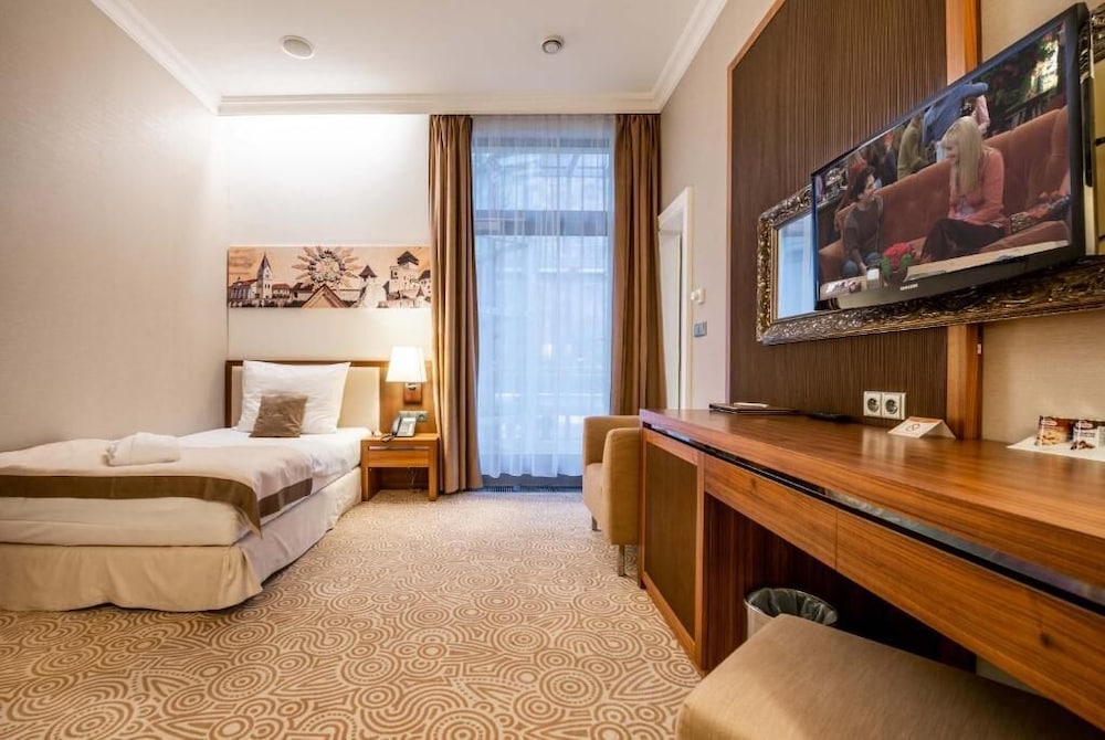 Superior Single Room