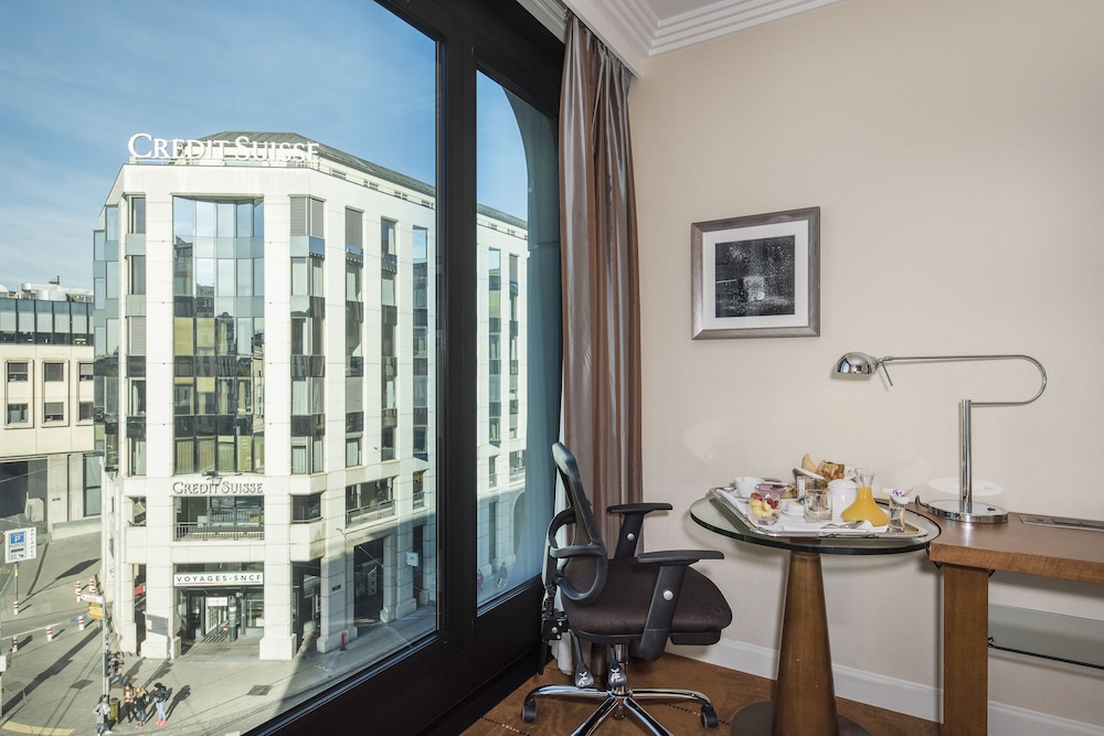Penthouse, Terrace