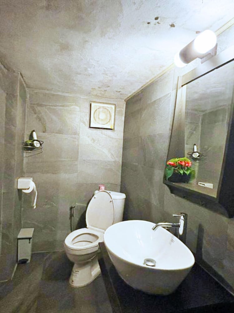 Deluxe Bungalow photo 2