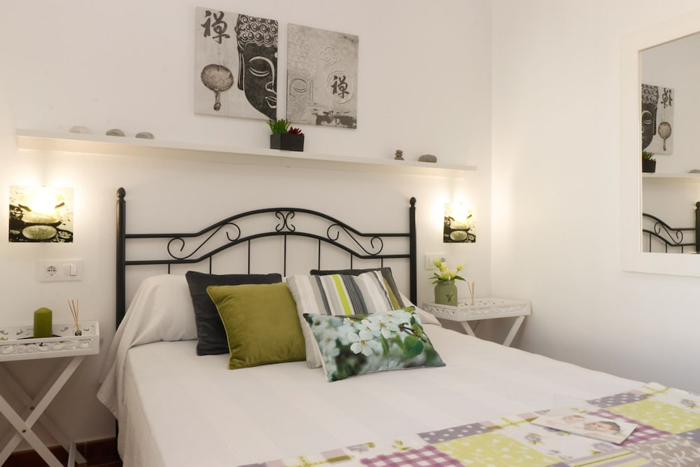 Apartment, 2 Bedrooms, Balcony photo 3