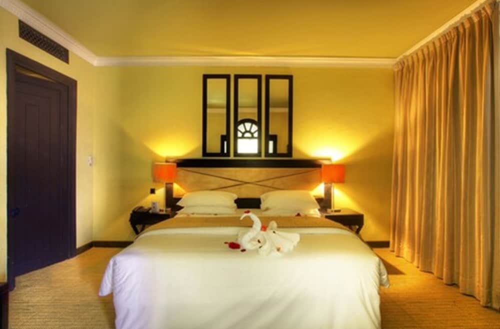 Single Room, Garden View
