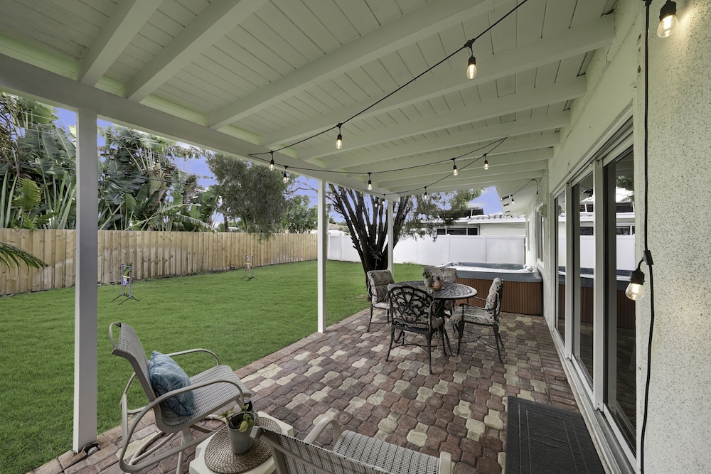 Villa photo 3