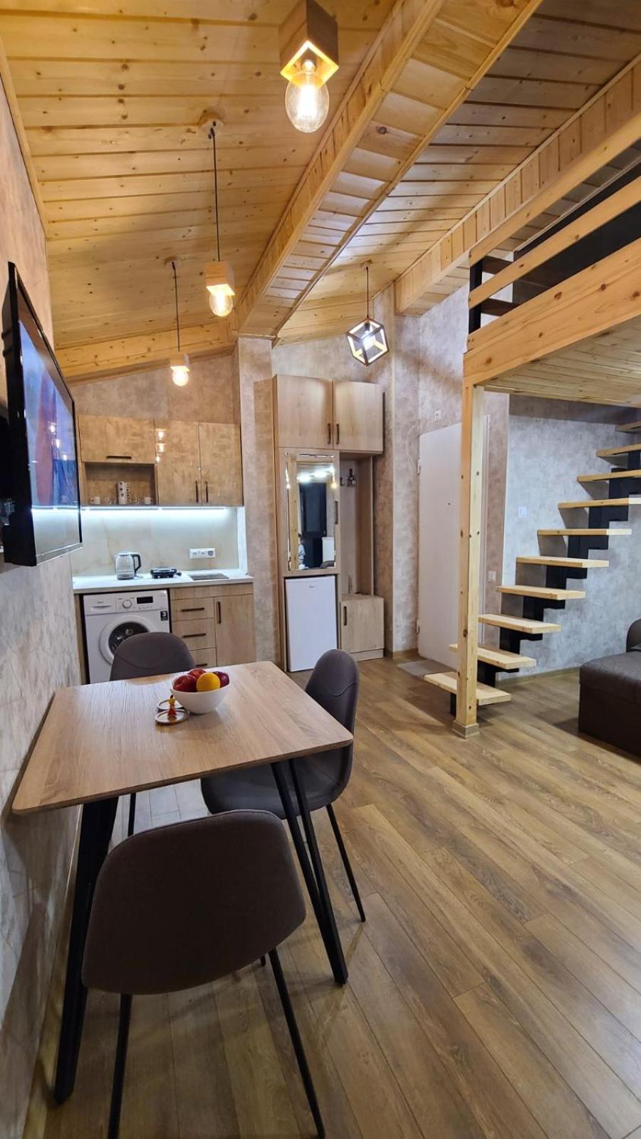 Two-Bedroom Apartment with Mountain View photo 1