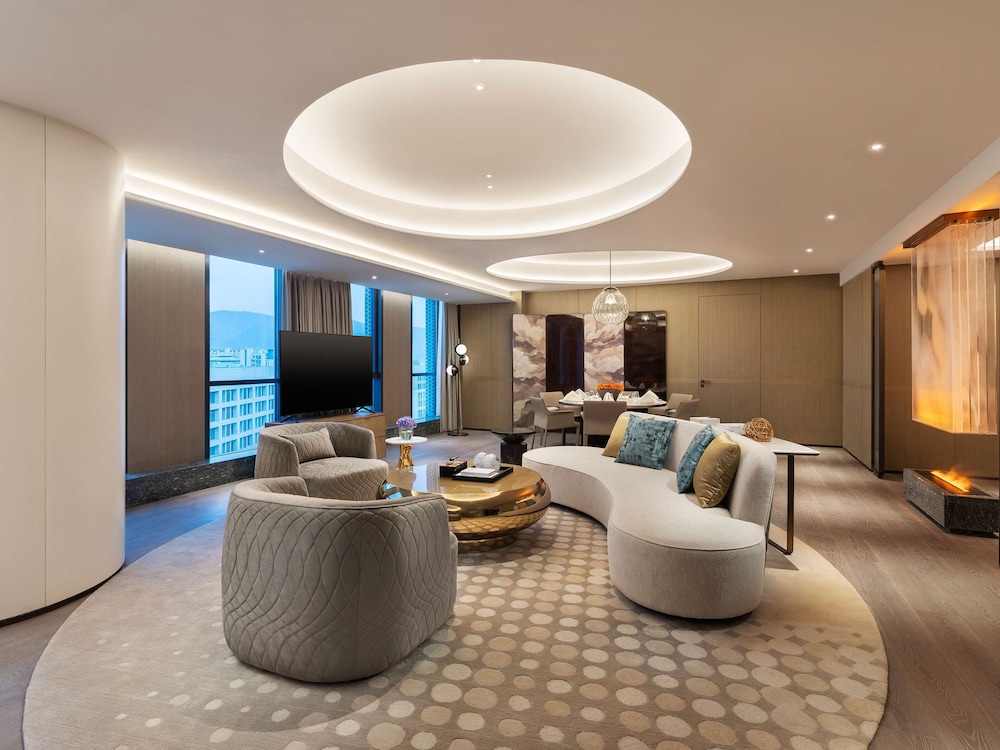 King Presidential Suite