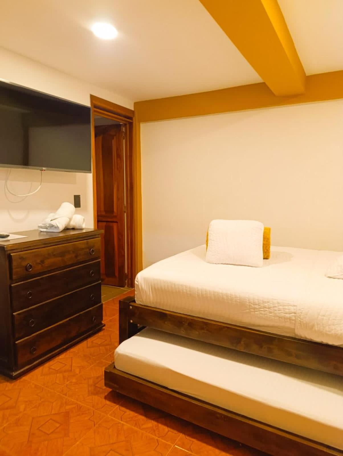 Double or Twin Room with Bathroom photo 3