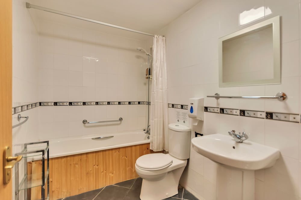 Classic Quadruple Room, Garden View photo 2