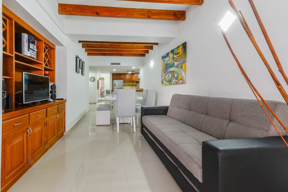 Apartment, 3 Bedrooms, Balcony