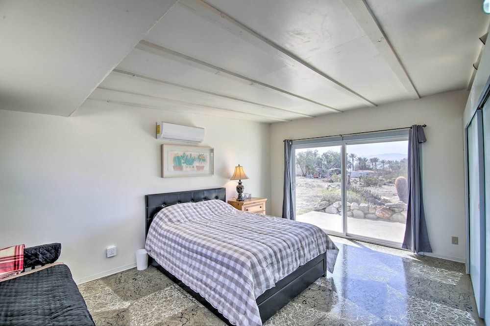 House (2 Bedrooms) photo 2
