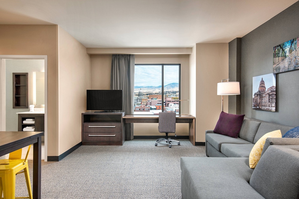 Suite, 1 Bedroom (Hearing Accessible) photo 1