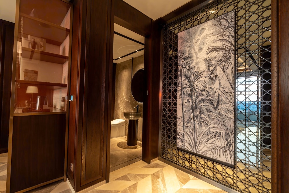Arjuna Junior Suite photo 3
