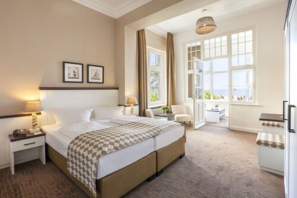 Double Room, Ocean View (XL)