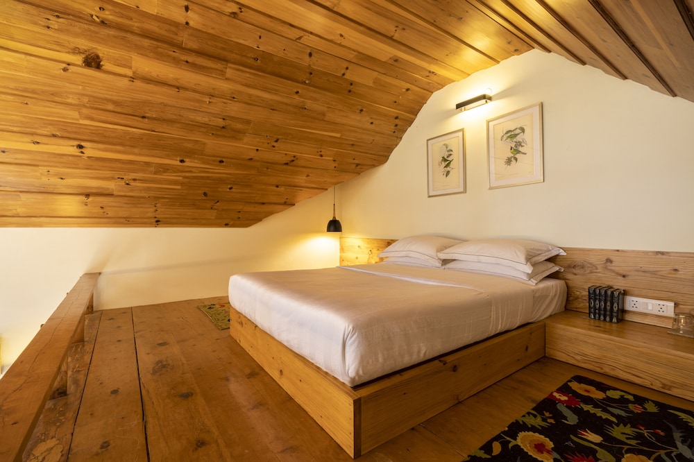 Suite, 2 Bedrooms (Deodar) - Photo 1