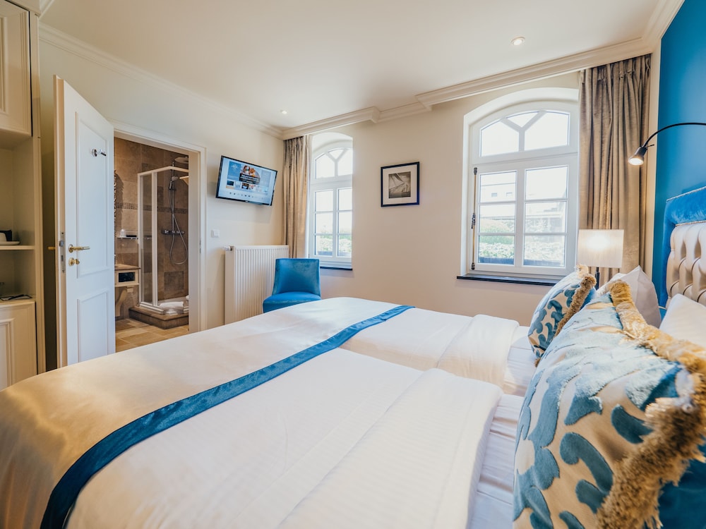Double Room (Castle) - Photo 11