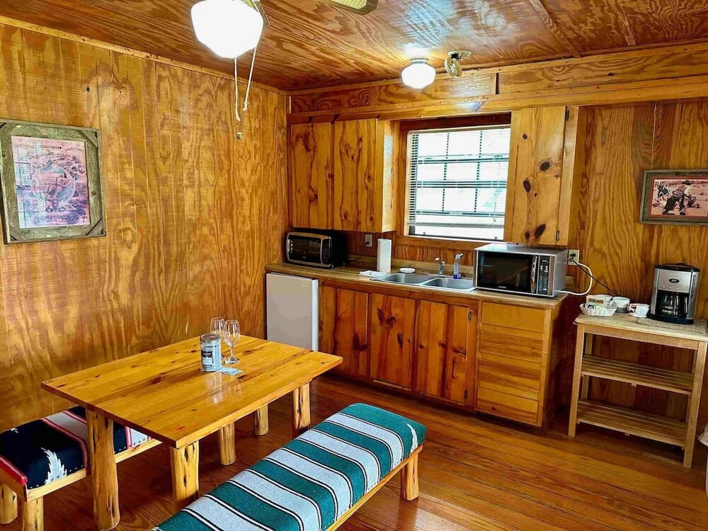 Cabin photo 2