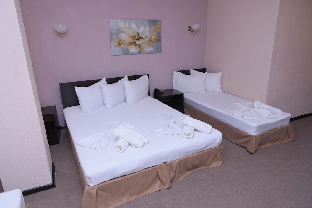 Standard Triple Room photo 1