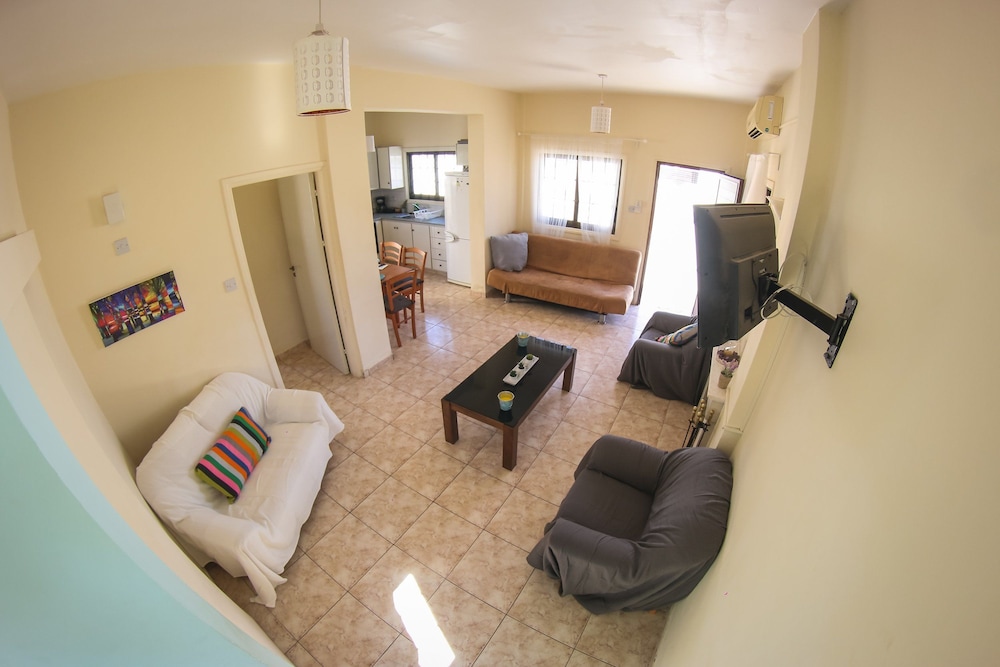 Villa, 3 Bedrooms photo 2