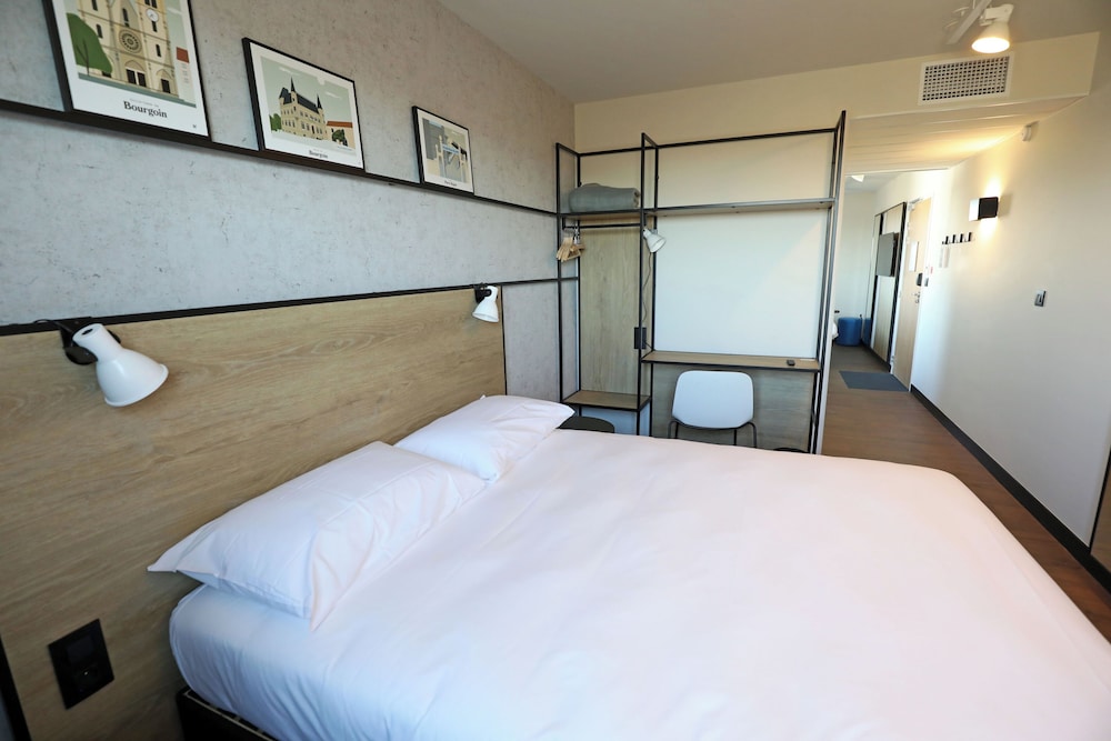 Standard Room, 1 Double Bed - Photo 3
