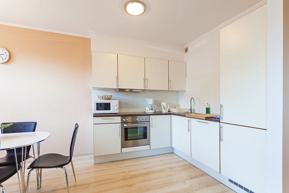 Apartment, Terrace (Komuny Paryskiej  29/1) photo 2